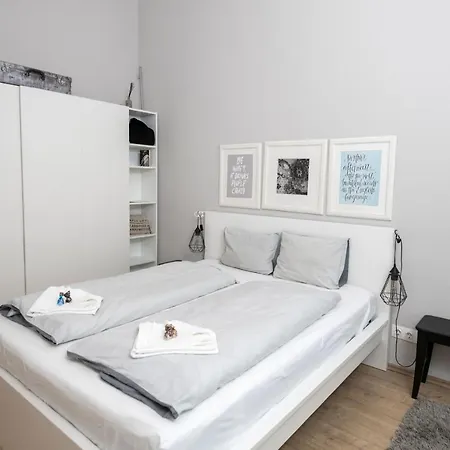 Apartment Jettsetter Luxury By Andrassy Ave & Opera